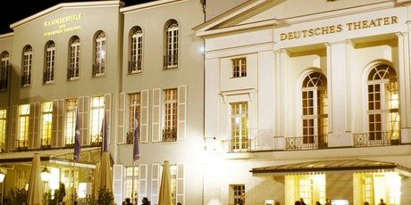 Außenansicht des Deutschen Theaters in Berlin