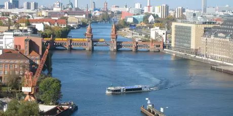 Boat trip Redeerei Riedel in Berlin