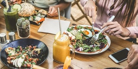 Brunch im veganen Restaurant