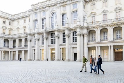 Familie im Humboldt Forum Berlin