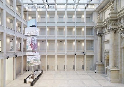 Foro Humboldt de Berlín, vestíbulo y portal Eosander