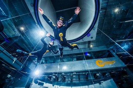 Hurricane Factory: Erstflieger mit Instruktor im Windtunnel