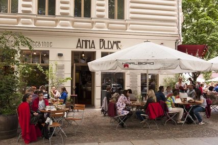 Cafe Anna Blume