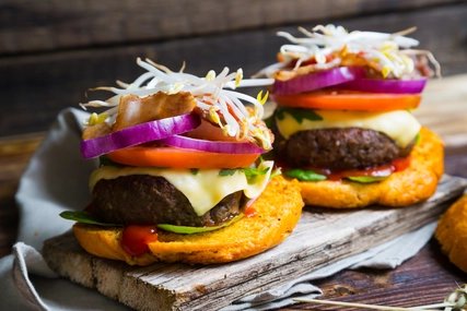 Street Food Cheeseburger