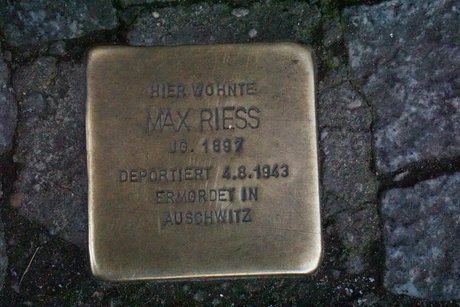 Stolperstein für Max Riess