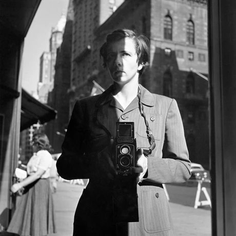 New York, 18. Oktober 1953 © Estate of Vivian Maier, Courtesy of Maloof Collection and Howard Greenberg Gallery, New York