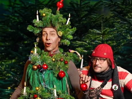 Märchen im Glaspalast von und mit dem Hexenberg Ensemble: Der Tannenbaum | Das Mädchen mit den Schwefelhölzern