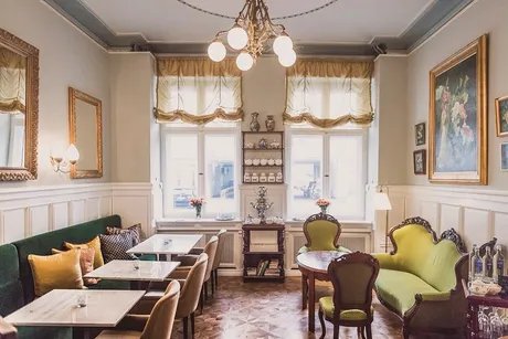Damen Salon