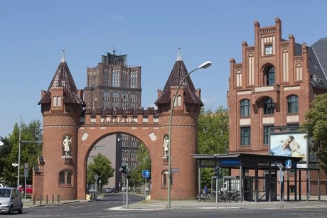 Borsigturm, Hallen am Borsigturm