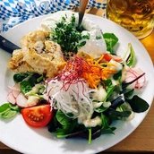 Bayrischer Salat im Hofbräu Wirtshaus Berlin