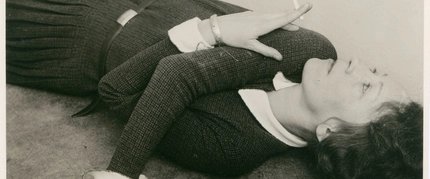 Neue Frau,  Neues Sehen. Die Bauhaus-Fotografinnen