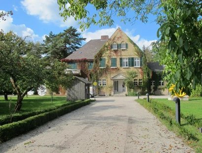 Der Weg zum Haus am Waldsee
