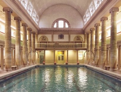 Indoor pool Neukölln in Berlin