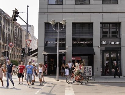 Emporio Armani und dbb Forum 