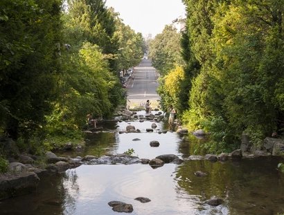 Kleiner Teich im Viktoriapark