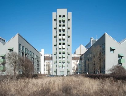 Wohnturm Charlottenstraße, IBA 1987 Berlin - Kreuzberg Tower